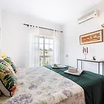 T2 Quinta da Caldeira by Seewest